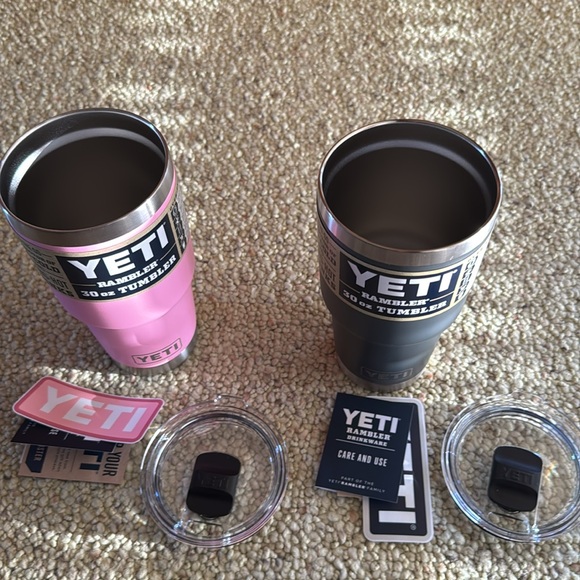 YETI RAMBLER TUMBLER BUNDLE - Picture 3 of 5